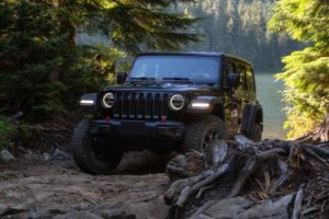 FCA Certified Collision Repair Center - Jeep Driving on Trail